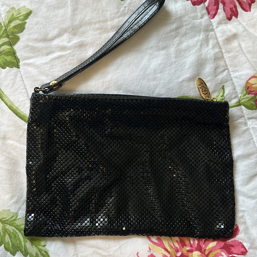 💖New Listing!! Vintage Whiting & Davis black mesh clutch - Picture 2 of 10